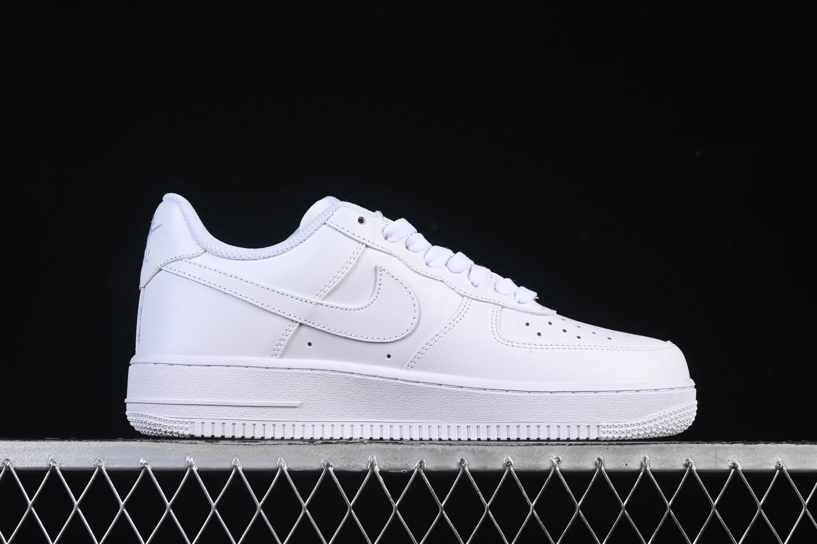 All categories Nk Air Force 1 Air Force series Nk Air Force 1 Low Air Force low-top Nike Air Force 1'07 Low Halloween theme Air Force 1 low-top casual sneakers FV5159-111